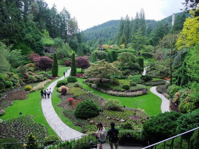 下沉庭院