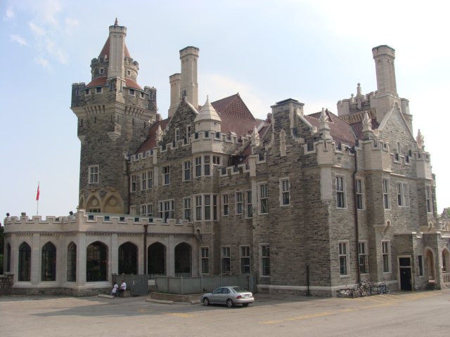 CASA LOMA