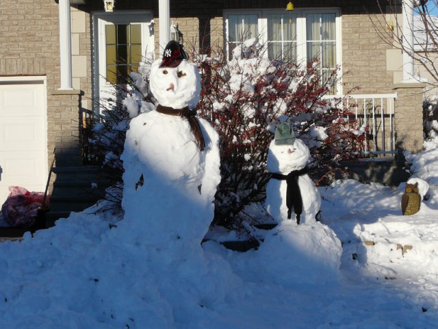 对门的雪人.jpg